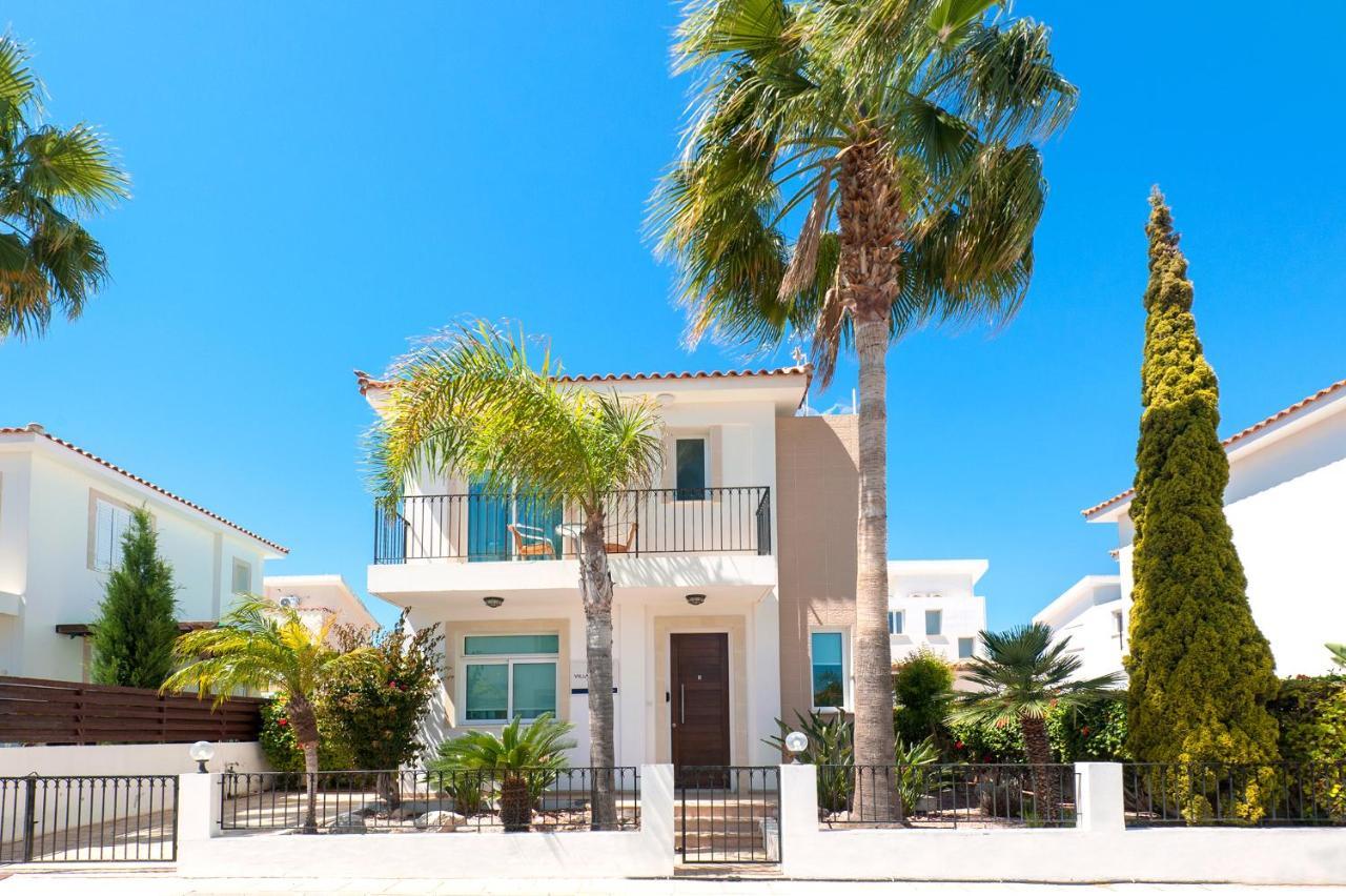 Villa Natalie プロタラス エクステリア 写真